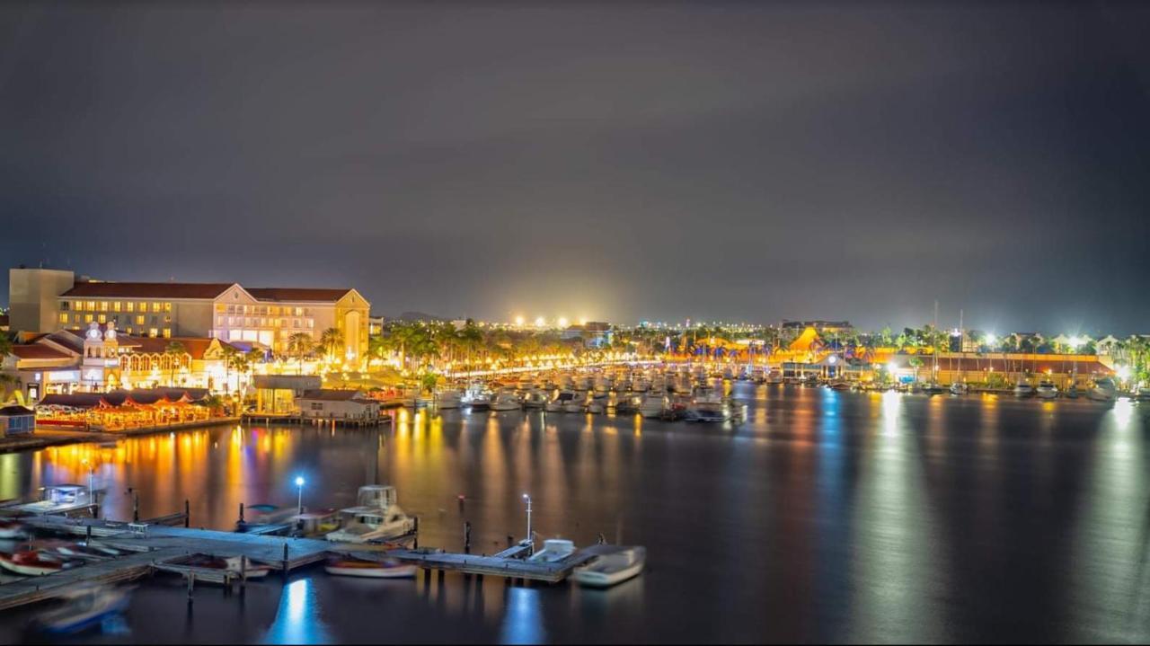 Ocean View Condo Overlooking The Caribbean Sea Oranjestad Exteriér fotografie